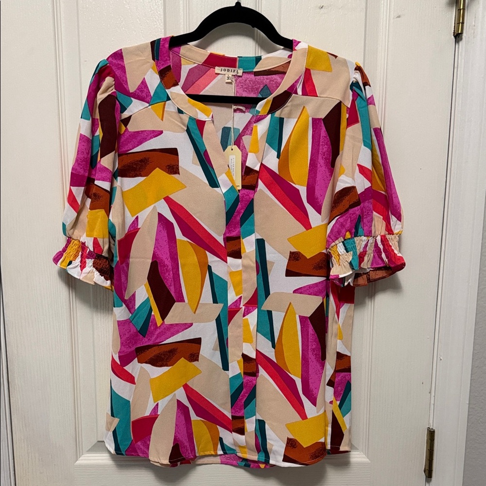 JODIFL Multicolor Geometric Puff Sleeve Blouse